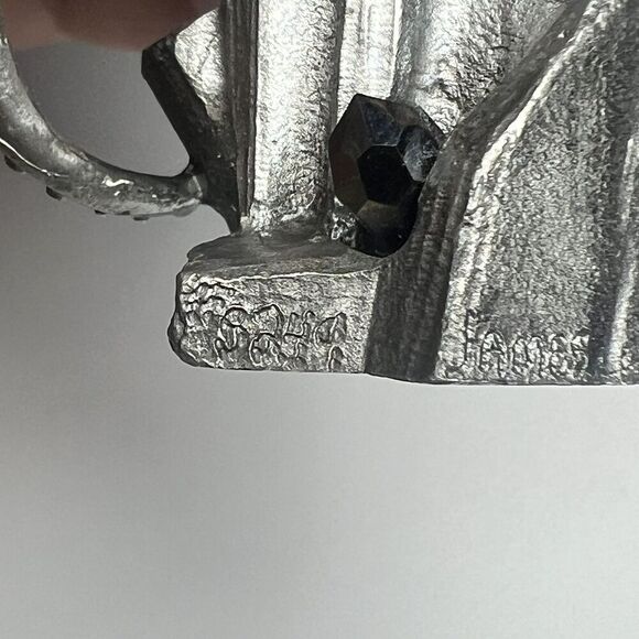 James Lane Casey Perth Pewter Dragon on Rocks & Crystals Ltd S249, 1986 D & D - Picture 9 of 9